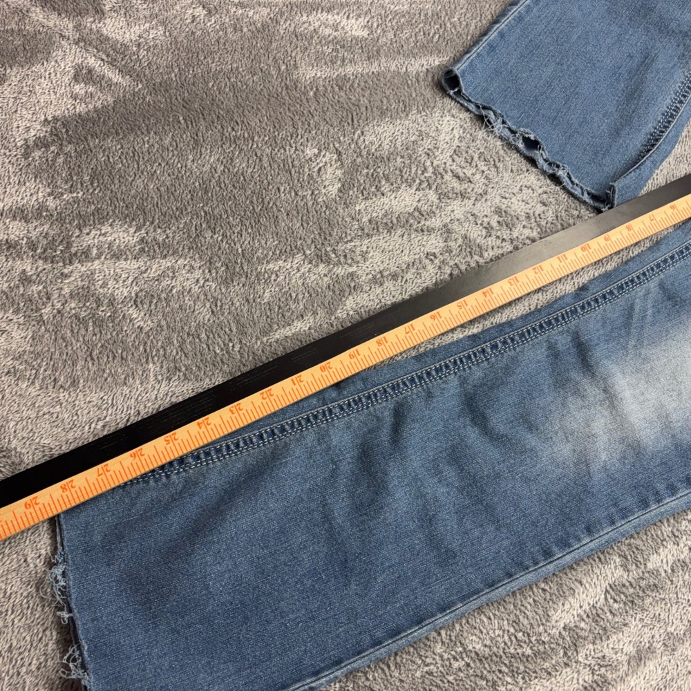 WallFlower Bootcut Jeans Womens 9 Blue NWOT Zip Fly Frayed Hem Stretch Denim - Picture 6 of 15